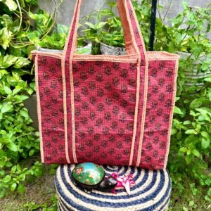 STYLISH TRAVEL BAGS & TOILETRY BAGS ONLINE